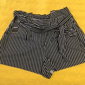 Belted paper bag shorts